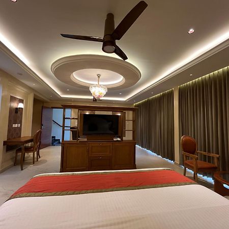 British County Resorts Anachal Exterior photo