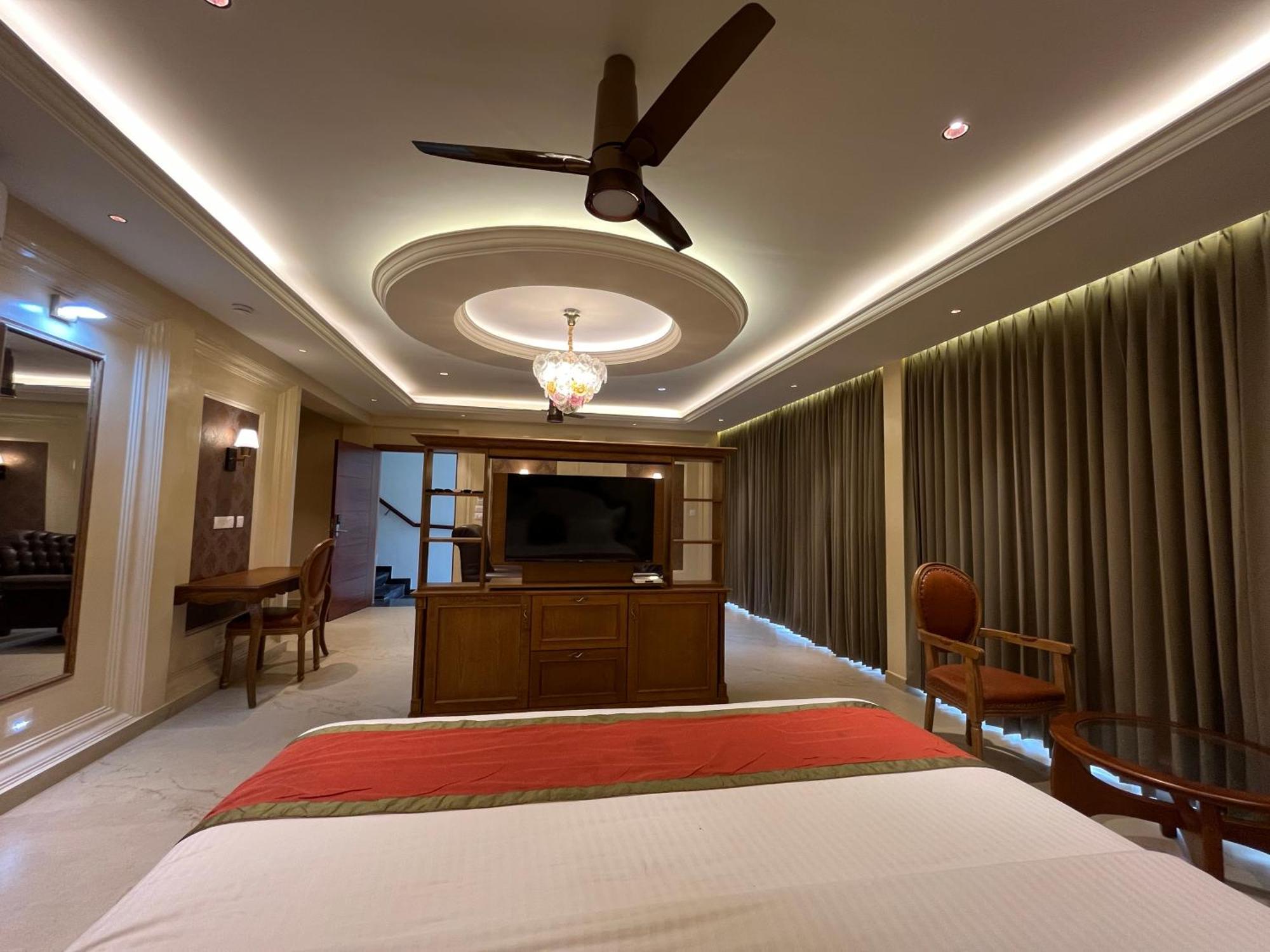 British County Resorts Anachal Exterior photo