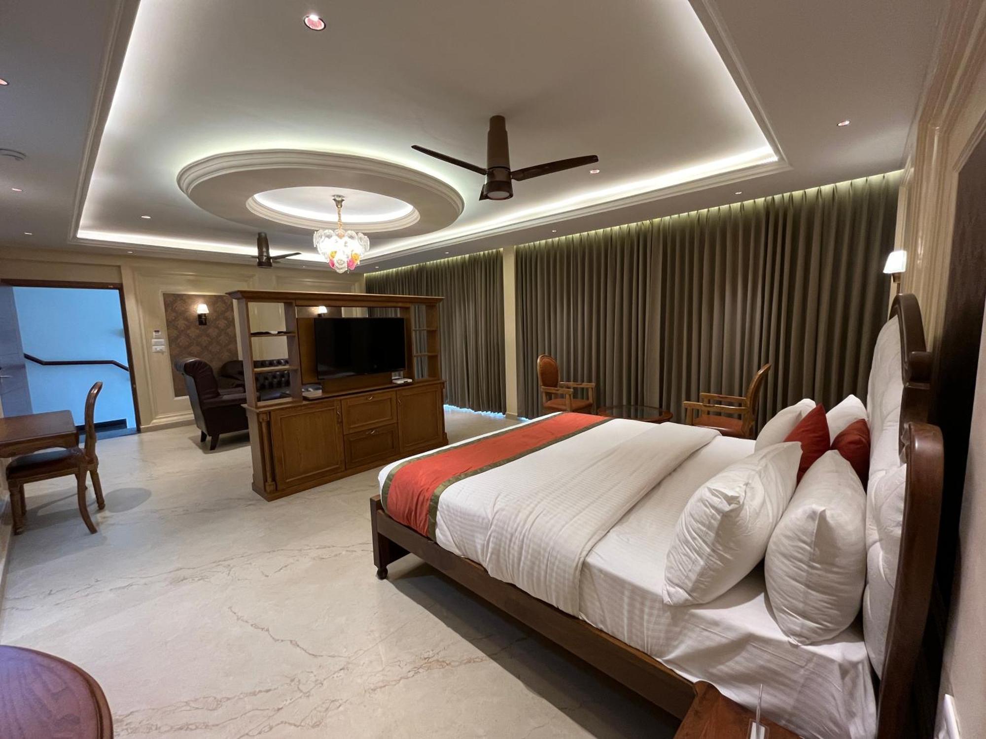 British County Resorts Anachal Exterior photo