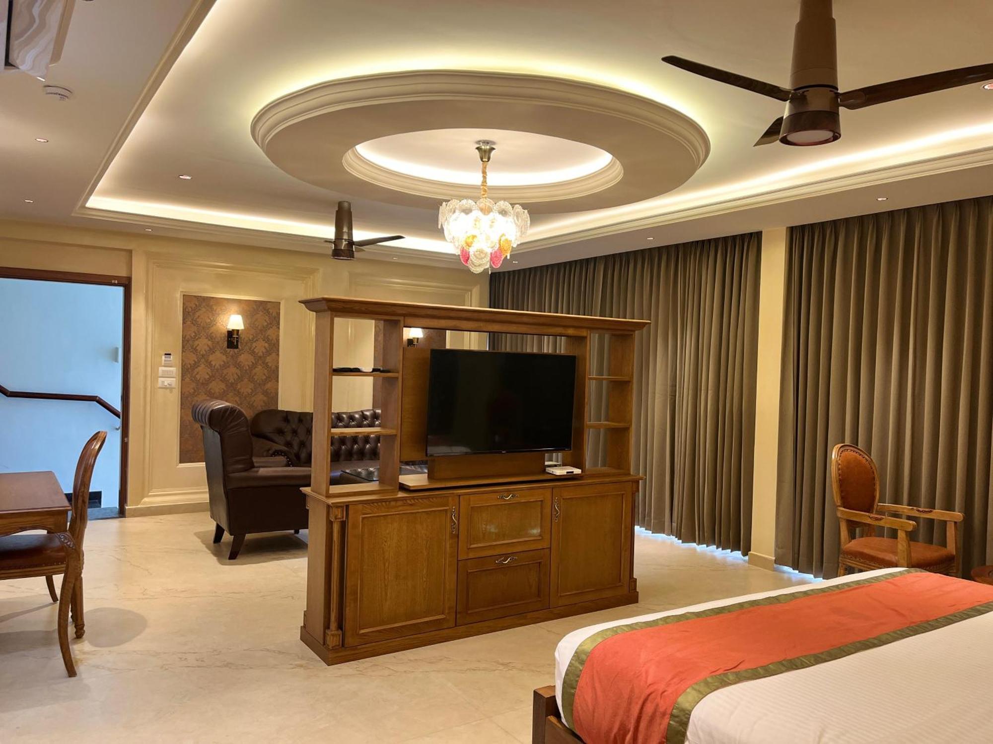 British County Resorts Anachal Exterior photo